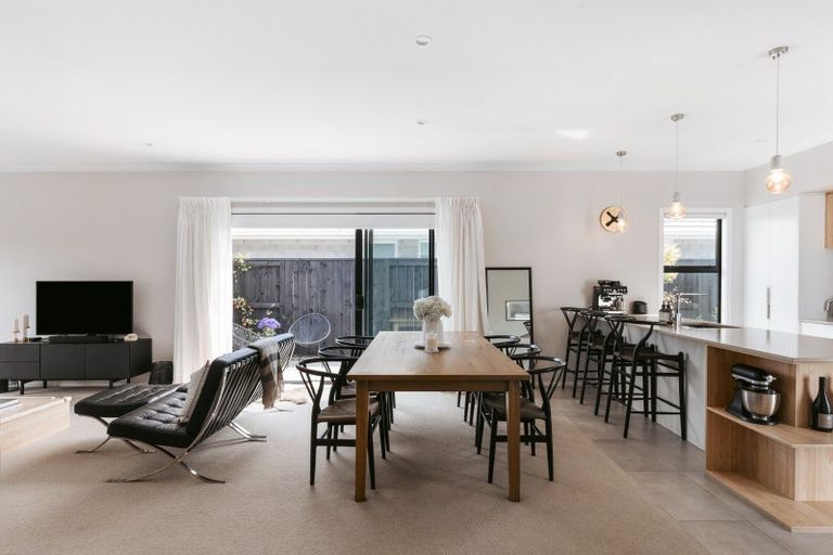 Photo of property in 1 Coolgardie Close, Papamoa, 3118