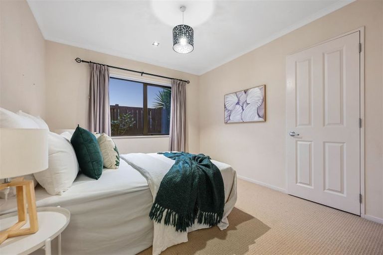 Photo of property in 14 Compton Grove, Huntington, Hamilton, 3210