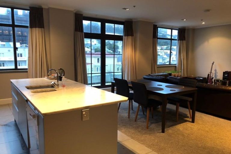 Photo of property in Augusta Apartments, 30/254 Willis Street, Te Aro, Wellington, 6011