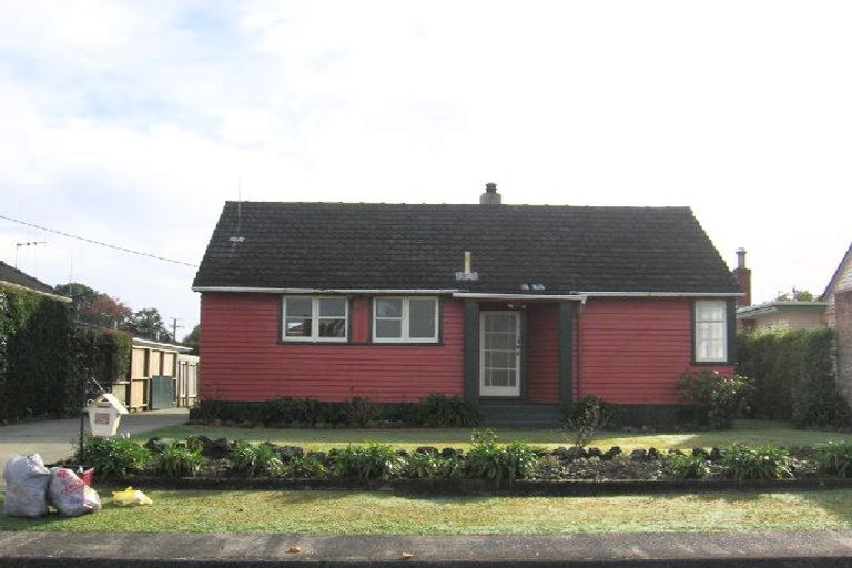 Photo of property in 32 Churchill Street, Kensington, Whangarei, 0112