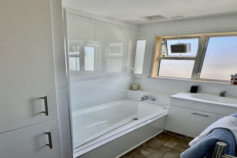 Photo of property in 1/68 Hill Street, Thorndon, Wellington, 6011