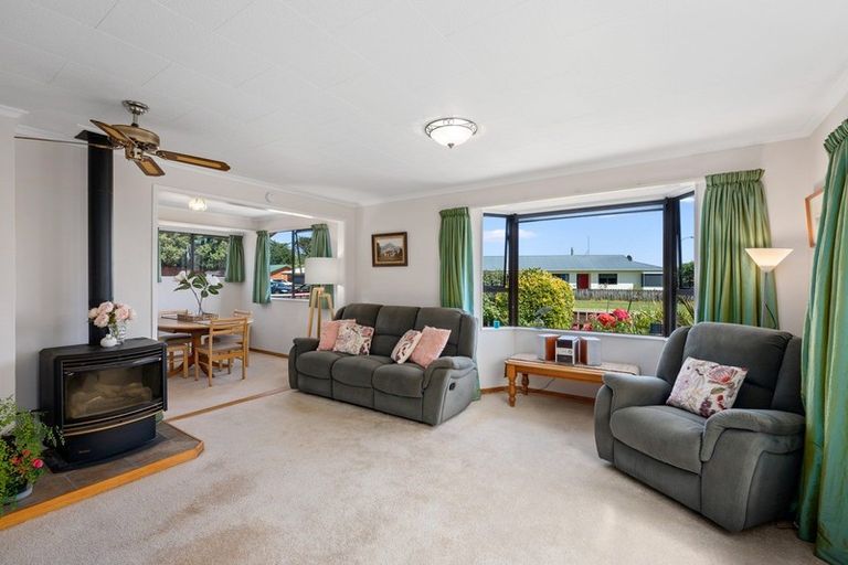 Photo of property in 20 Health Camp Road, Otaki Beach, Otaki, 5512