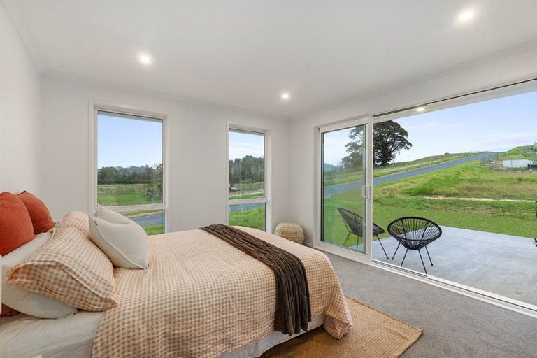 Photo of property in 35 Weka Street, Mangawhai, 0505