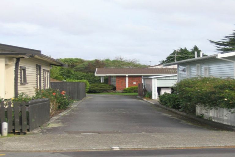 Photo of property in 2a Boulcott Street, Boulcott, Lower Hutt, 5010