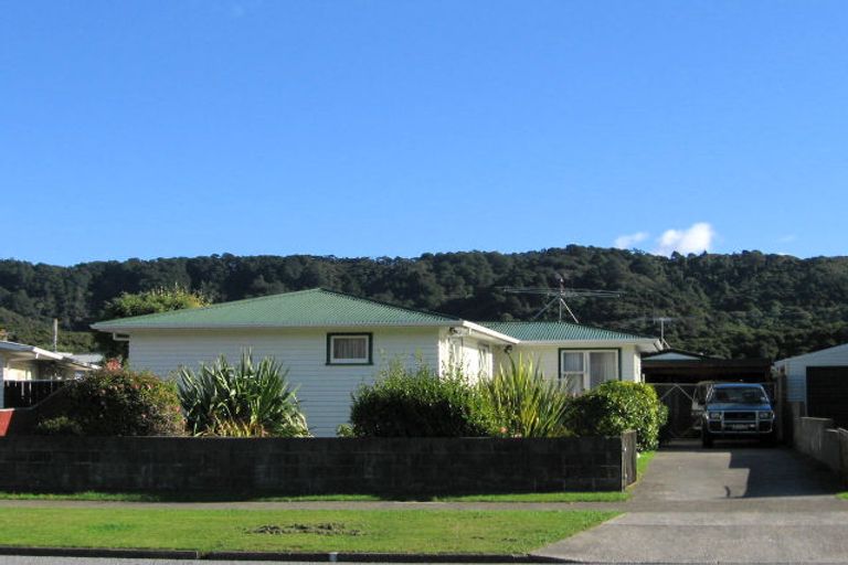 Photo of property in 21 Meremere Street, Wainuiomata, Lower Hutt, 5014