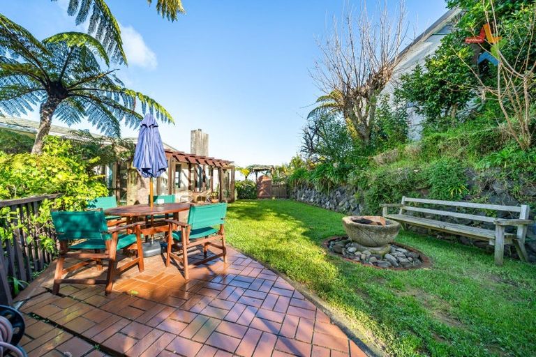 Photo of property in 26 Sunshine Crescent, Kelson, Lower Hutt, 5010