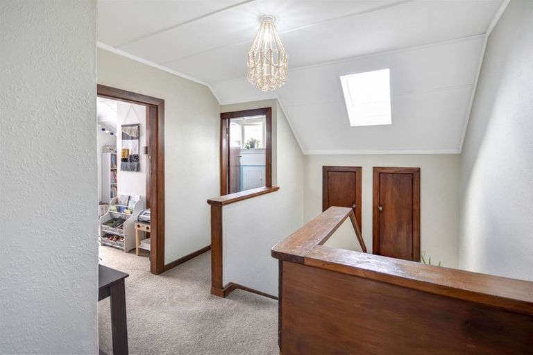Photo of property in 15 Melrose Street, Roslyn, Dunedin, 9010