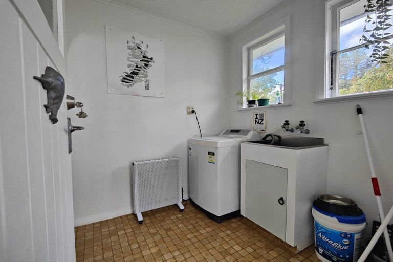 Photo of property in 18 Boyd Grove, Naenae, Lower Hutt, 5011