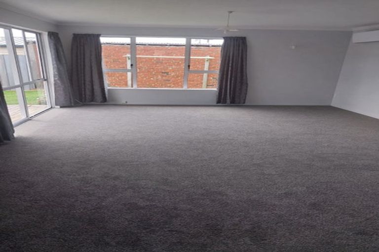 Photo of property in 19 Wesley Street, South Dunedin, Dunedin, 9012