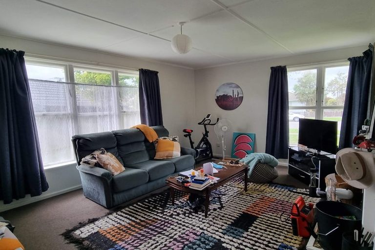 Photo of property in 55 Uxbridge Street, Redwood, Christchurch, 8051