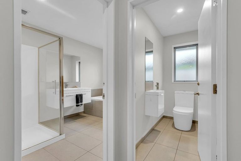 Photo of property in 9 Ronaldson Lane, Wigram, Christchurch, 8042