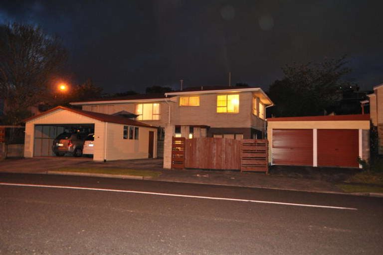 Photo of property in 60 Pembroke Street, Westown, New Plymouth, 4310