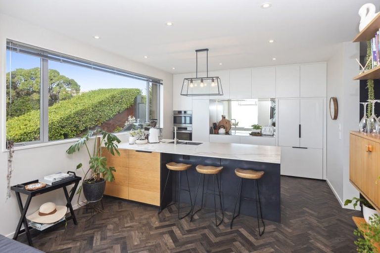 Photo of property in 143 Richmond Hill Road, Richmond Hill, Christchurch, 8081