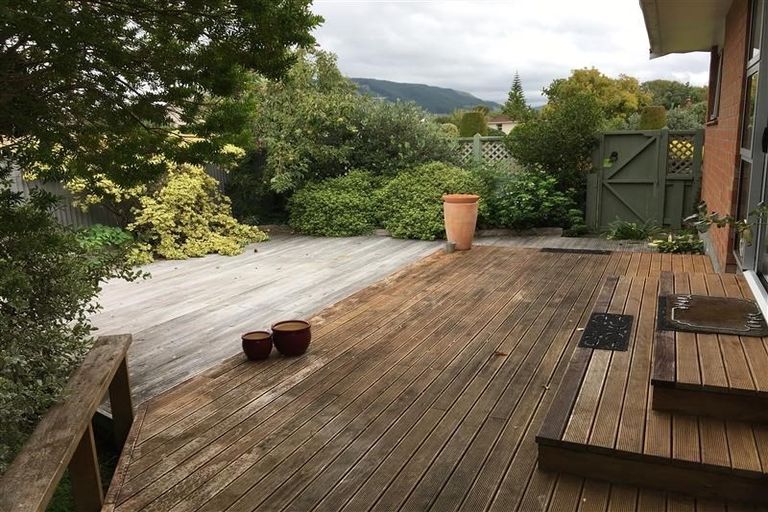 Photo of property in 34 Sylvan Avenue, Waikanae, 5036