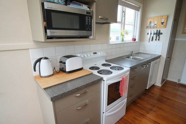 Photo of property in 11 Glynne Crescent, Spreydon, Christchurch, 8024