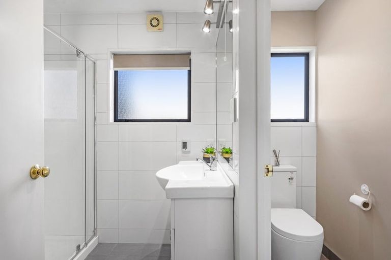 Photo of property in 29 Greystoke Lane, Avonhead, Christchurch, 8042