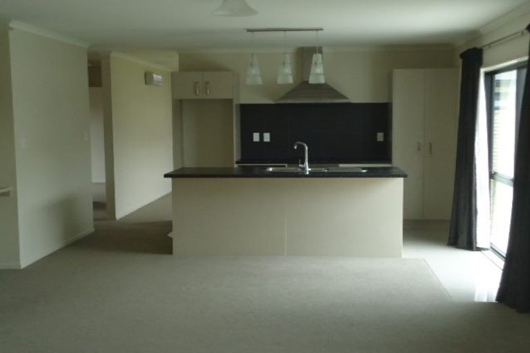 Photo of property in 58 Aquila Crescent, Rototuna North, Hamilton, 3210