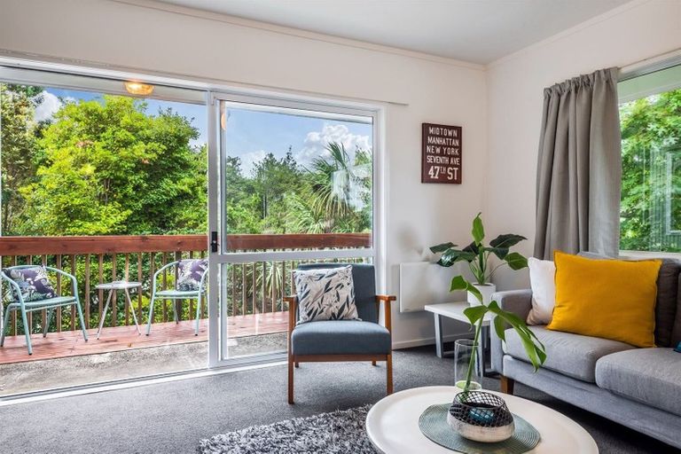 Photo of property in 1/17 Havenwood Place, Birkenhead, Auckland, 0626