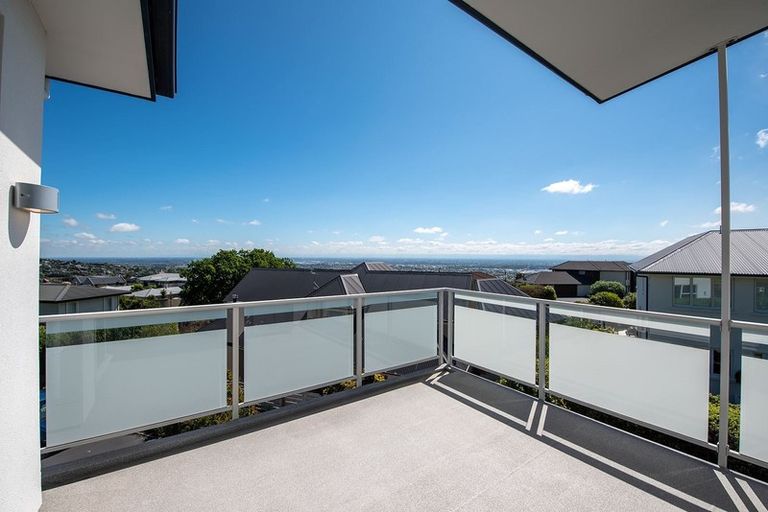 Photo of property in 7 Kenmure Drive, Huntsbury, Christchurch, 8022