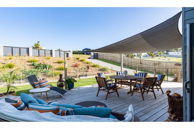 Photo of property in 13 Parklands Avenue, Mangawhai Heads, Mangawhai, 0505