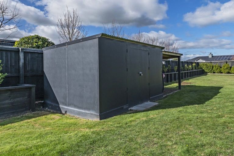 Photo of property in 7 Barewood Grove, West Melton, 7618