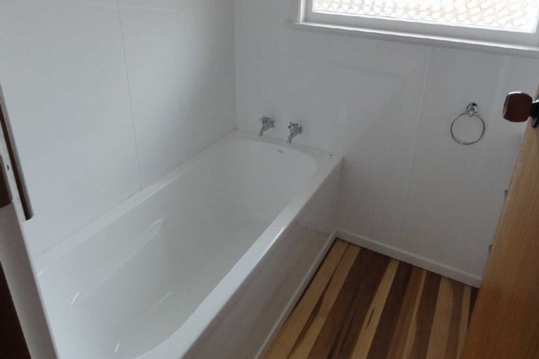 Photo of property in 26 Kensington Place, Fairfield, Hamilton, 3214