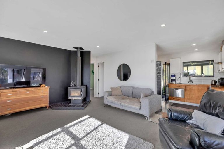 Photo of property in 57 Princes Street, Waikari, 7420