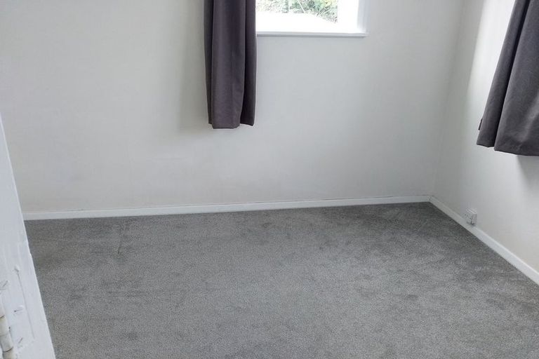 Photo of property in 4/41 Greenslade Crescent, Northcote, Auckland, 0627