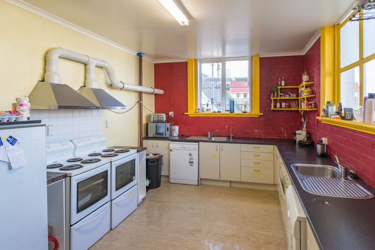 Photo of property in 2 View Street, Dunedin Central, Dunedin, 9016