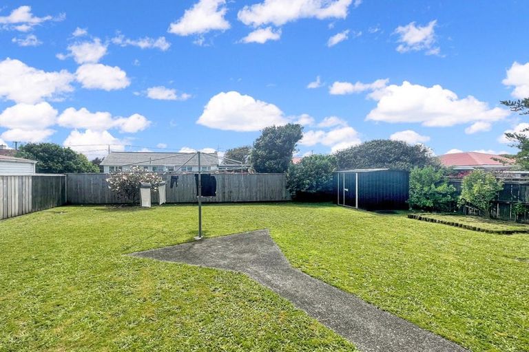 Photo of property in 10 Lindsey Crescent, Springvale, Whanganui, 4501
