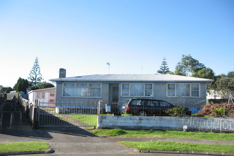 Photo of property in 27 Romney Place, Manurewa, Auckland, 2102