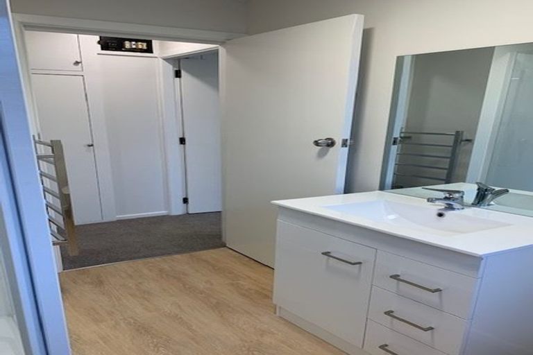 Photo of property in 2/107 Huxley Street, Sydenham, Christchurch, 8023