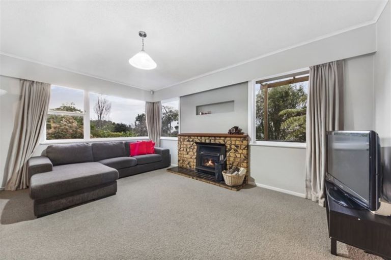 Photo of property in 2/300 Rangatira Road, Beach Haven, Auckland, 0626