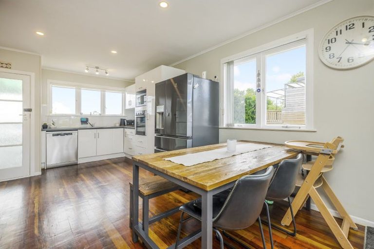 Photo of property in 20 Rembrandt Place, Opaheke, Papakura, 2113