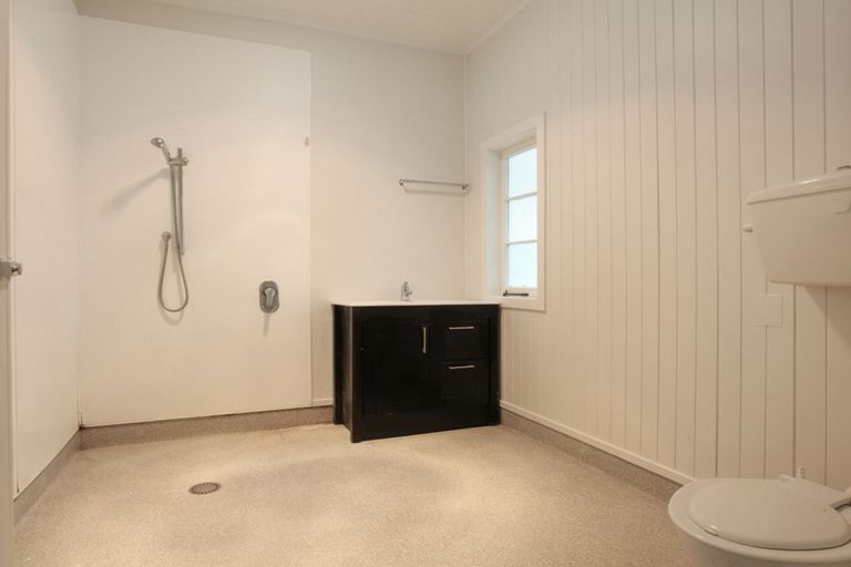 Photo of property in 1 Darley Street, Maeroa, Hamilton, 3200