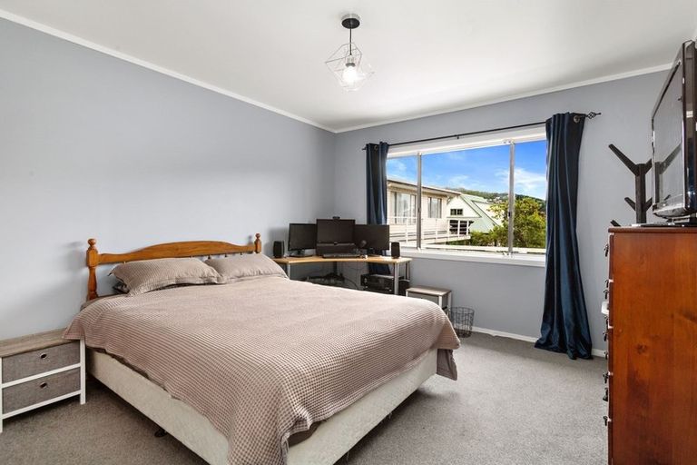 Photo of property in 4/12 Oxford Street, Tawa, Wellington, 5028