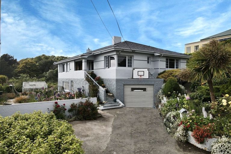 Photo of property in 7 Avon Street, South Hill, Oamaru, 9400