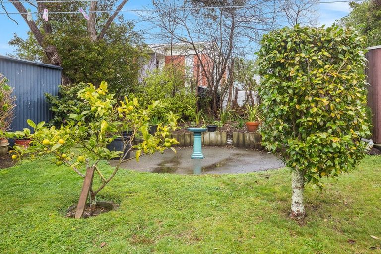 Photo of property in 87 Rangituhi Crescent, Takapuwahia, Porirua, 5022