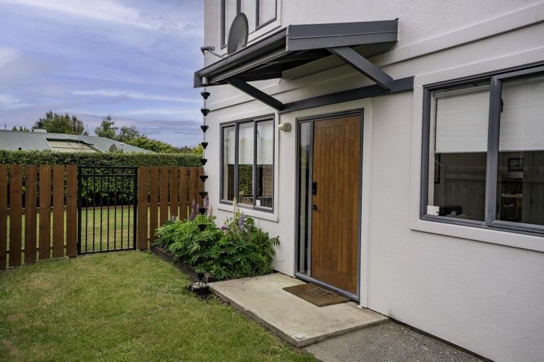 Photo of property in 77b Meadowstone Drive, Wanaka, 9305