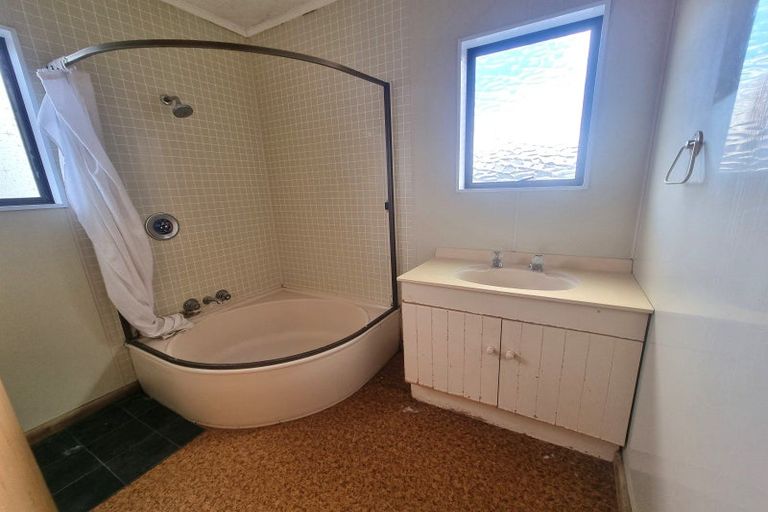 Photo of property in 29 Mangahao Road, Pahiatua, 4910