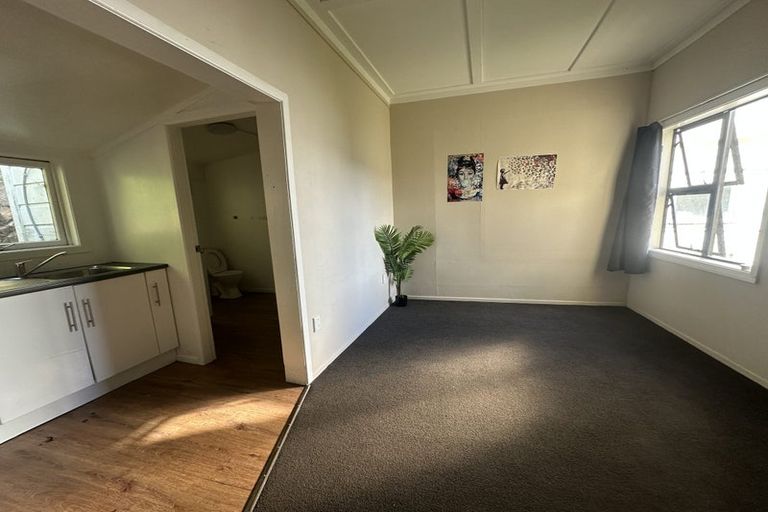 Photo of property in 7-7a Vogel Street, Mount Victoria, Wellington, 6011