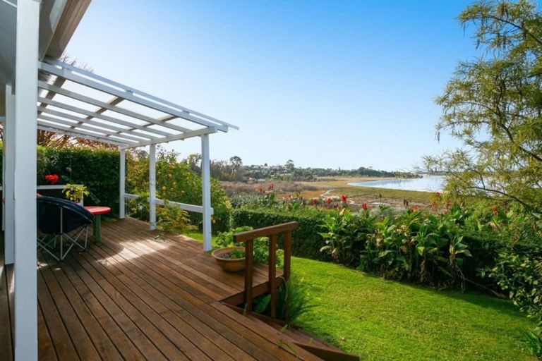 Photo of property in 96a Darraghs Road, Brookfield, Tauranga, 3110