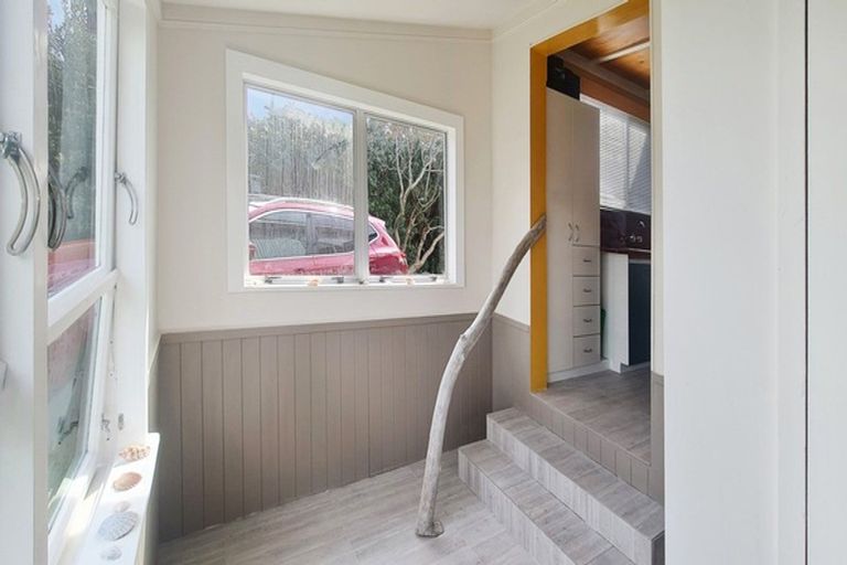 Photo of property in 1959 Parewanui Road, Parewanui, Bulls, 4894