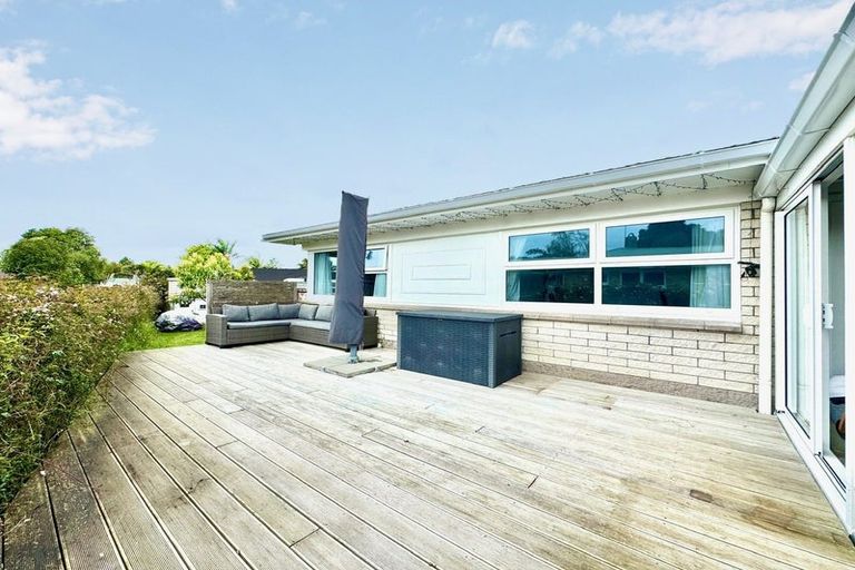 Photo of property in 382 Great South Road, Opaheke, Papakura, 2113