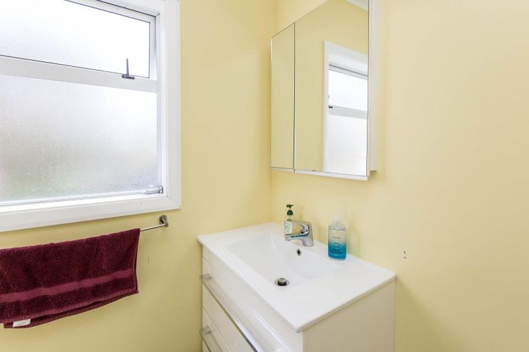 Photo of property in 18 Heath Street, Wainuiomata, Lower Hutt, 5014