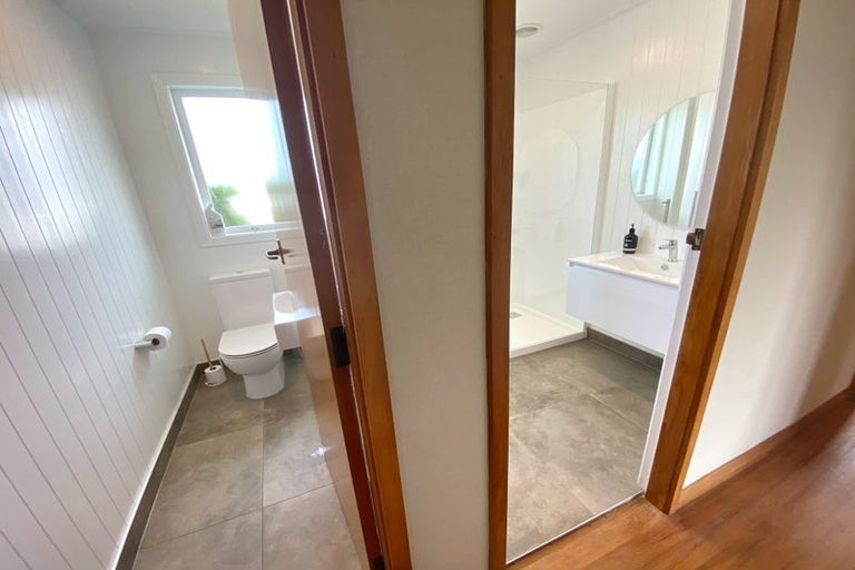 Photo of property in 2/12 Penhelig Place, Burnside, Christchurch, 8053