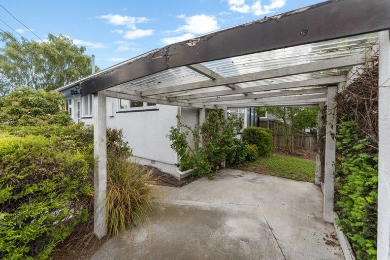 Photo of property in 39 Somerset Crescent, Spreydon, Christchurch, 8024