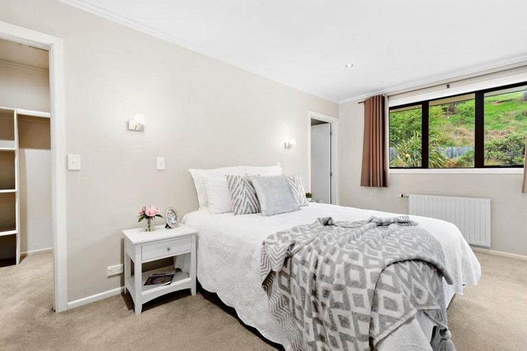 Photo of property in 28 Quill Street, Lake Hayes, Queenstown, 9304