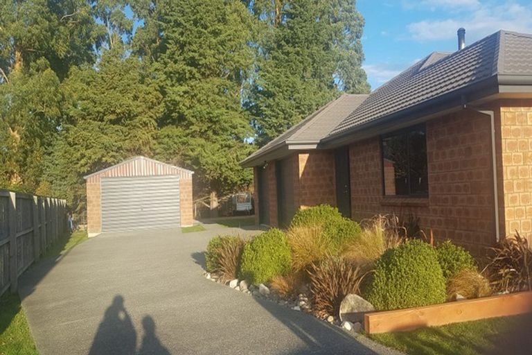 Photo of property in 10 Crawford Close, Amberley, 7410