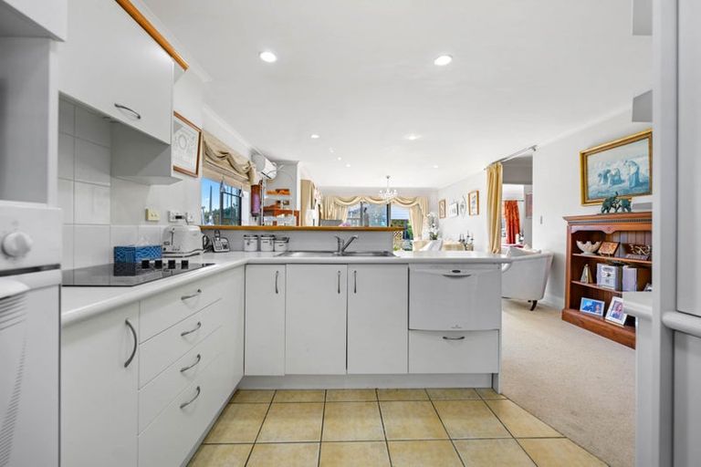 Photo of property in Bramley Gardens, 3/46 Turnbury Court, Rototuna, Hamilton, 3210